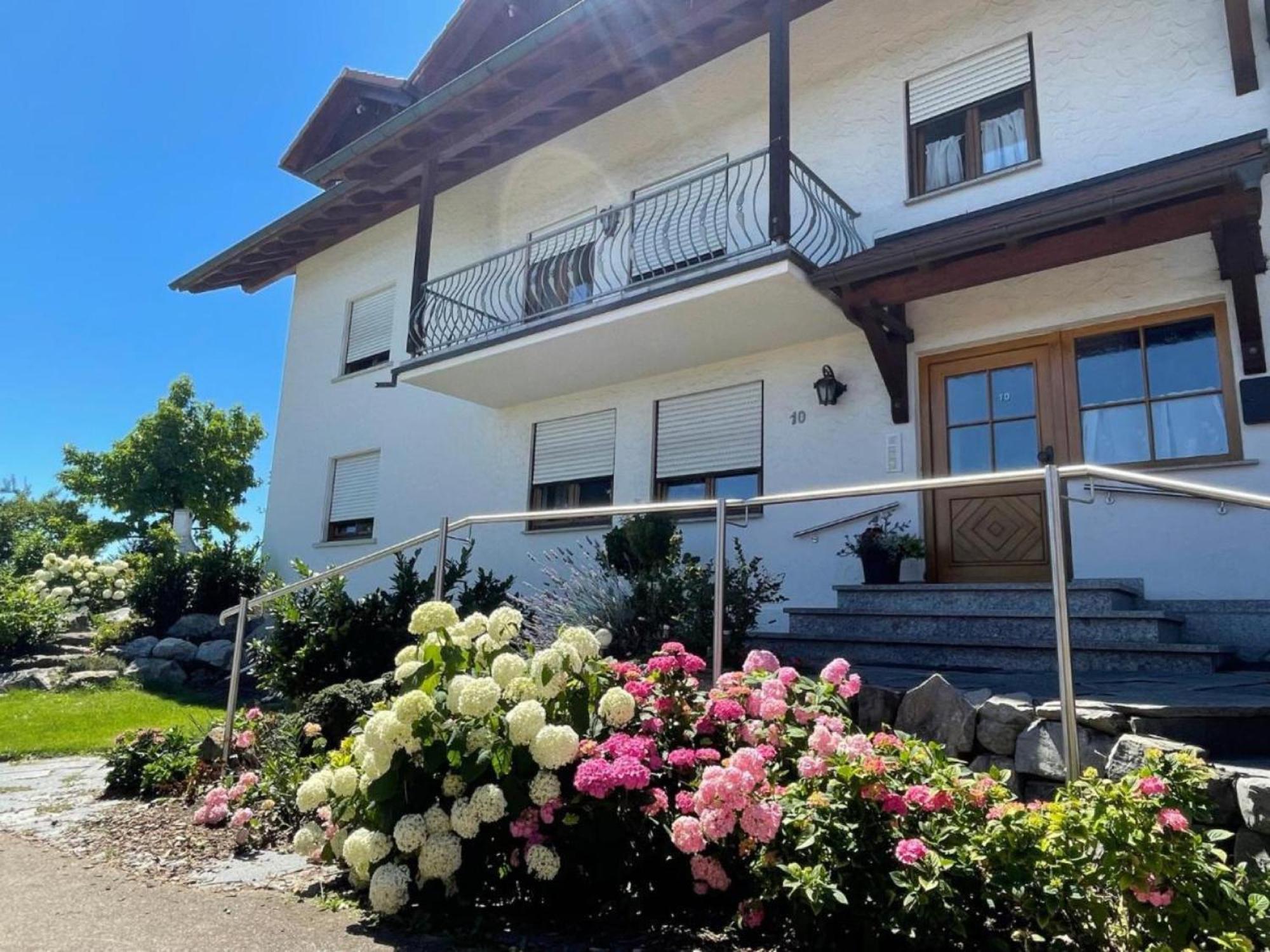 Bergchalet Mirabell - Hofgut FDH Buitenkant foto